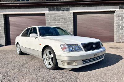 1999 Toyota Celsior UCF20