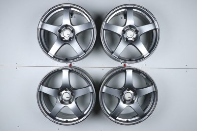 SSR GTV01 18' 8.5J + 40 5x114.3