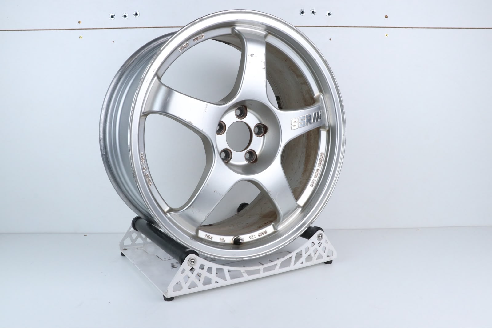 絶版　希少　SSR インテグラル　GT2 SSR Integral GT2 18′ 8.5J + 48 5×100 – JDM Emergency