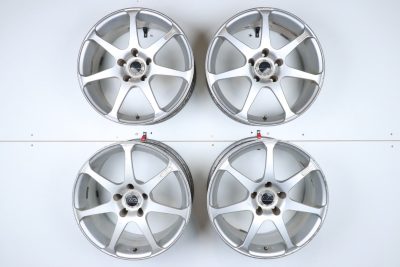 Advan Yokohama AVS Model 7 17' 8J + 40 9J + 45 5x114.3