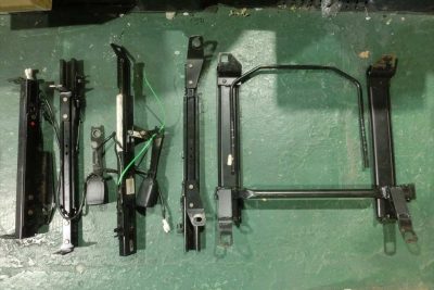 Lexus IS / Toyota Altezza XE10 Recaro Seat Rail Pair