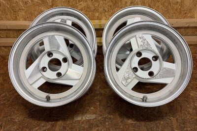 SSR Longchamp XR-3 15' 7J + 11 4x114.3